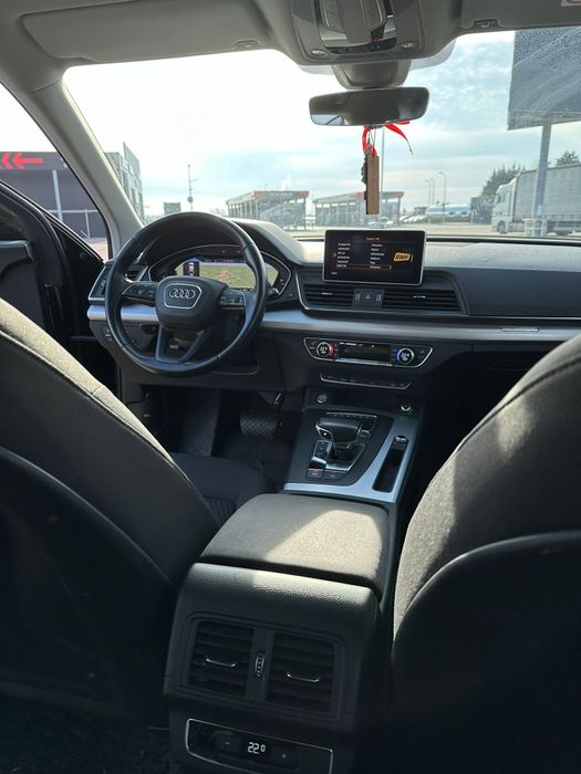 Audi Q5 Quattro Polski salon Black edition hak elektryczny