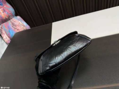 Torebka damska elegancka Balenciaga 511-06