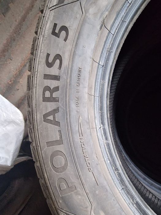 Opony zimowe 4szt Barum Polaris 5 225/60/17 V XL dot. 2321