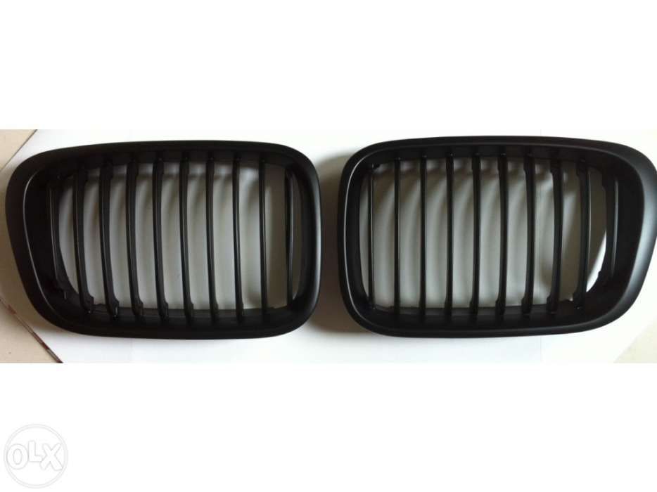 Grelhas em preto BMW E46 320d, 316i, compact, etc, de 98 a 01