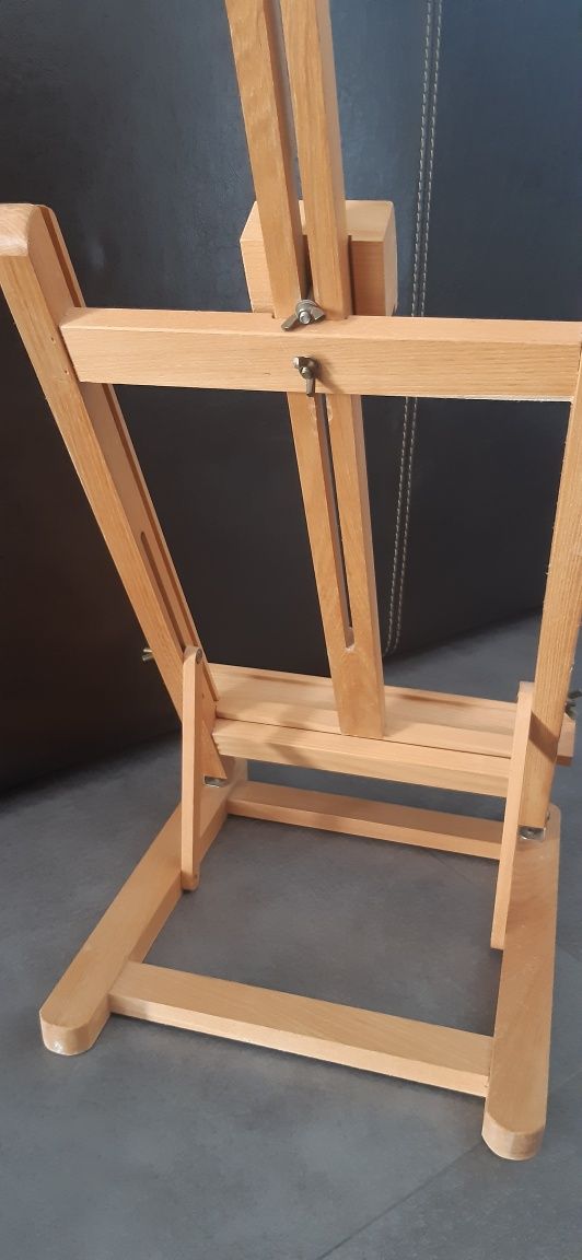 Cavalete - Suporte para livros ou quadros