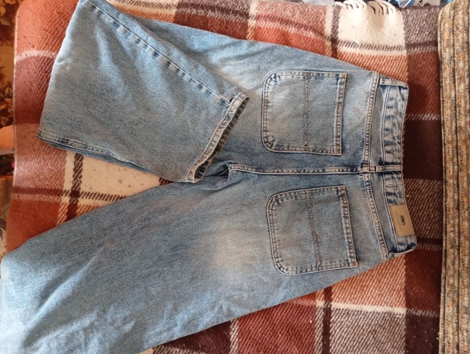 Джинси скейтери гарні