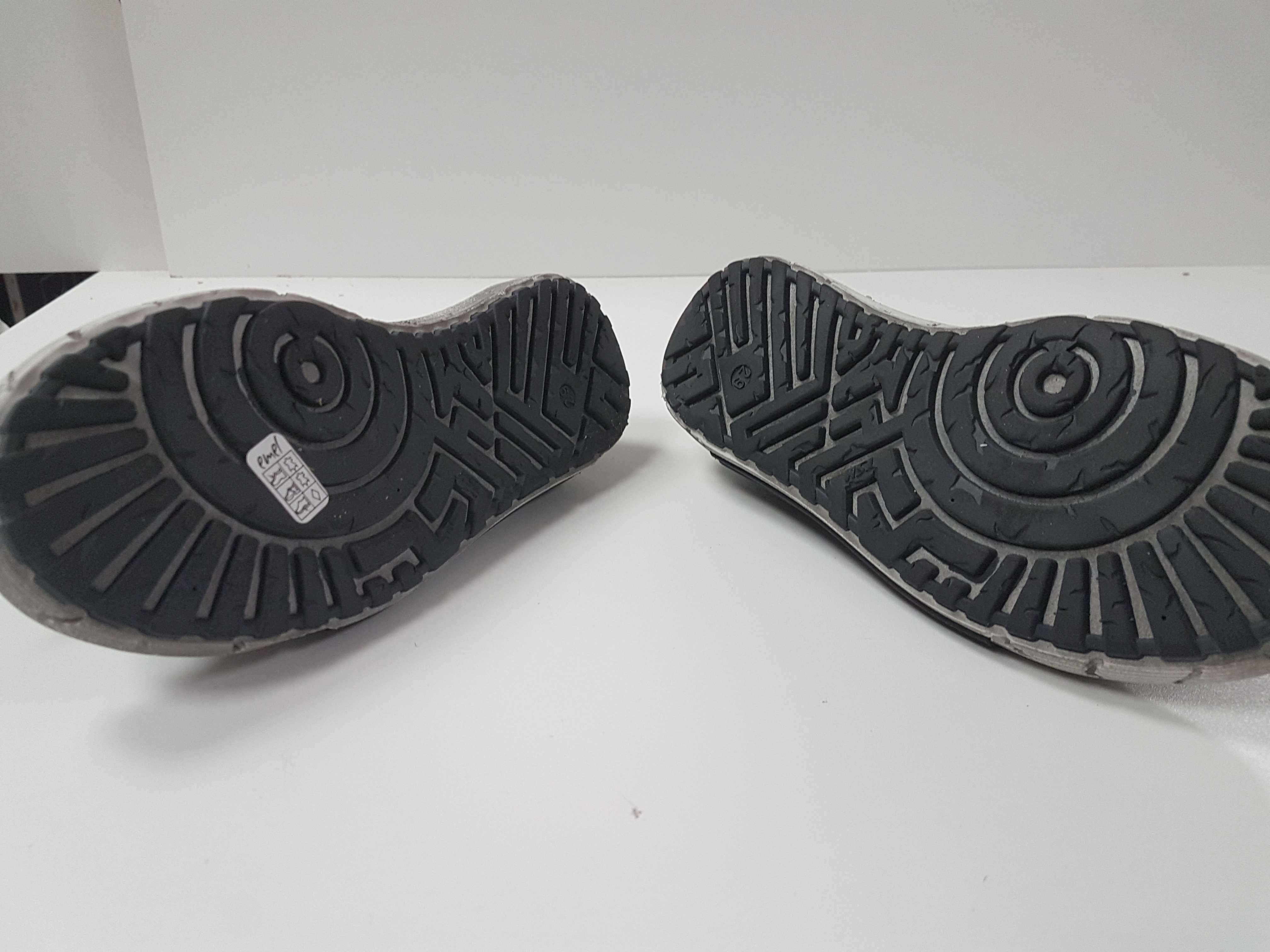 Buty dziecięce EMEL'a E2592A Rozmiar 29