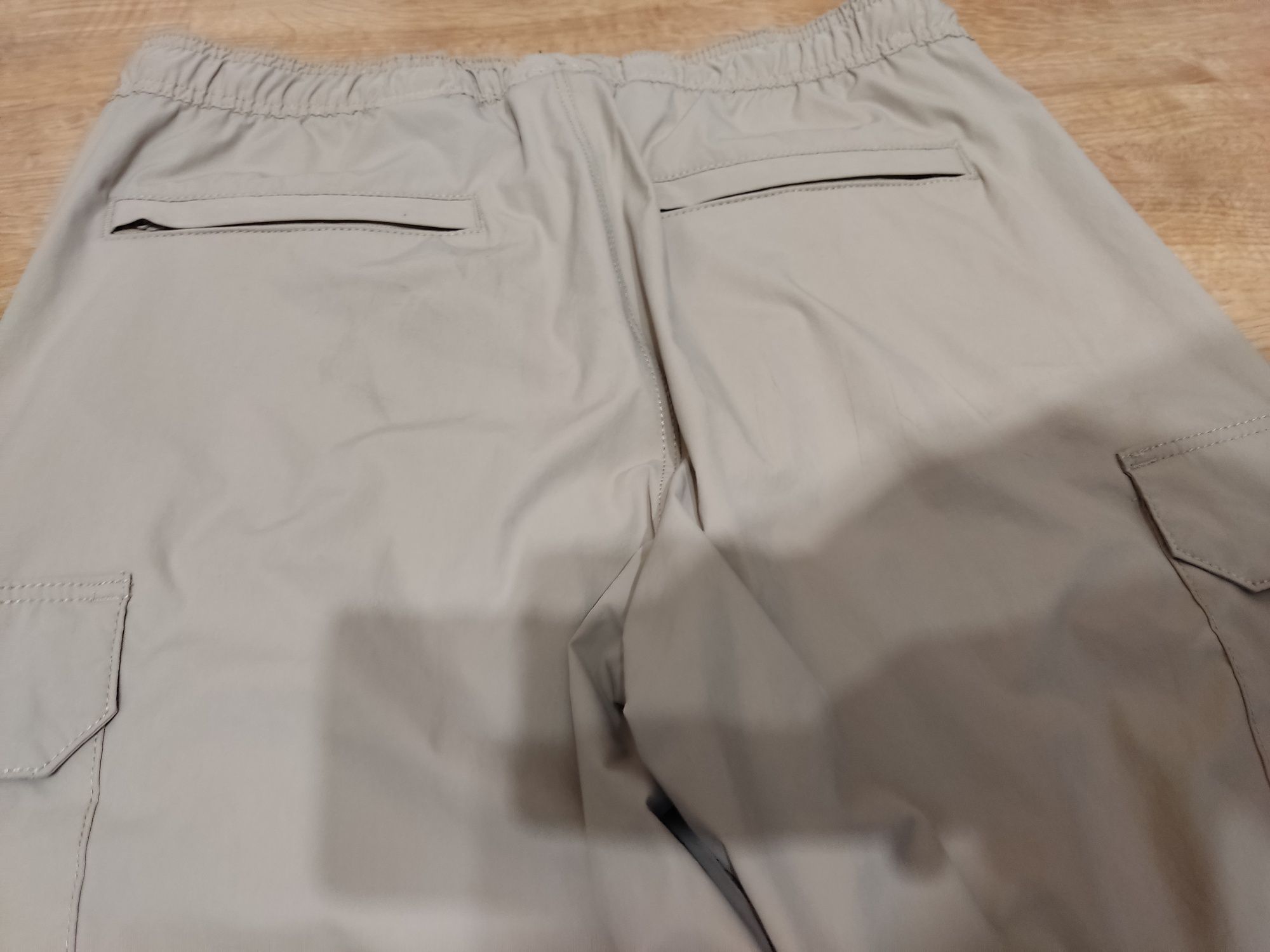 Spodnie męskie H&M rozmiar M beżowe jak nowe 176 180