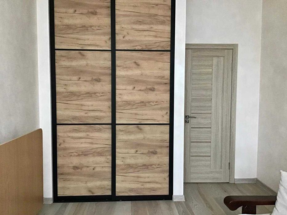 Продам 3-х ком. Нагорный  р-н пр. Дмитрия Яворницкого (ул.Гоголя)