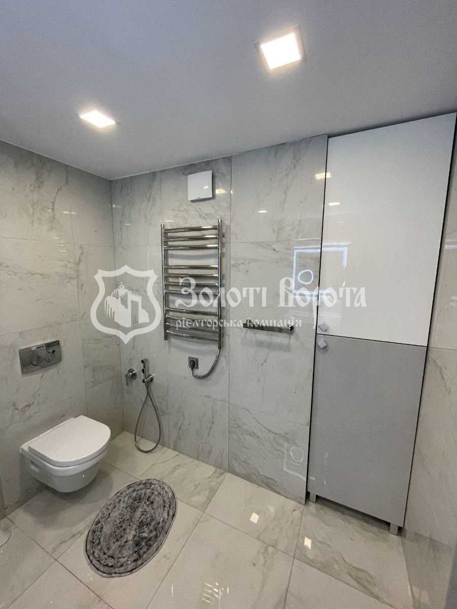 Квартира, 2к. Дизайнерський ремонт. пр-т Івасюка, 2д, Оболонський р-н