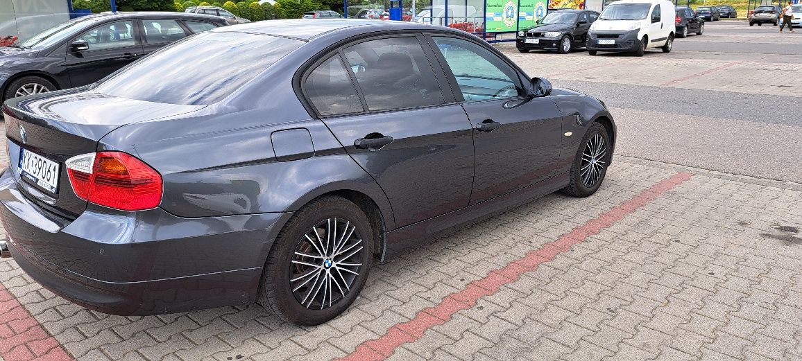 sprzedam BMW E90
