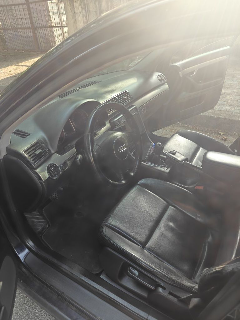 Audi A4 b6 2001 Nacional