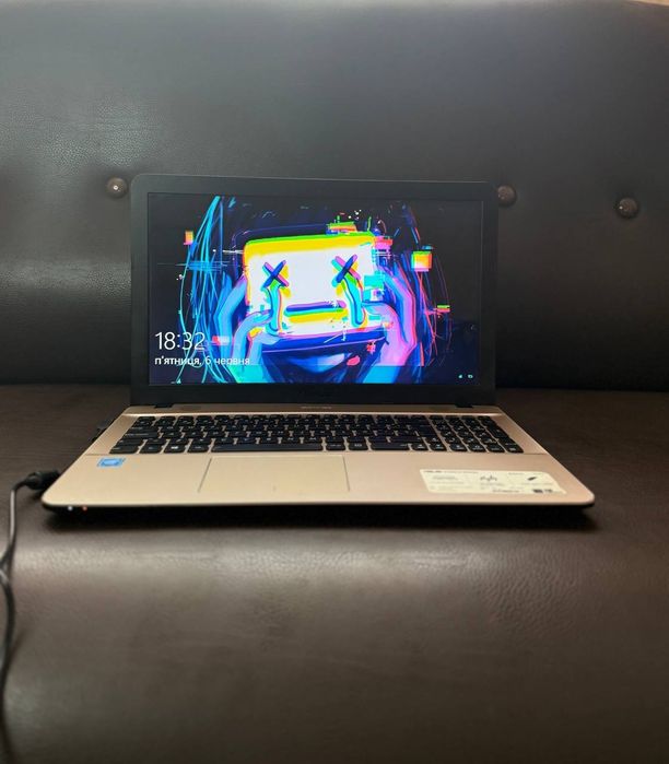Ігровий Ноутбук бу ASUS (Ідеальний варіант для роботи та навчання)