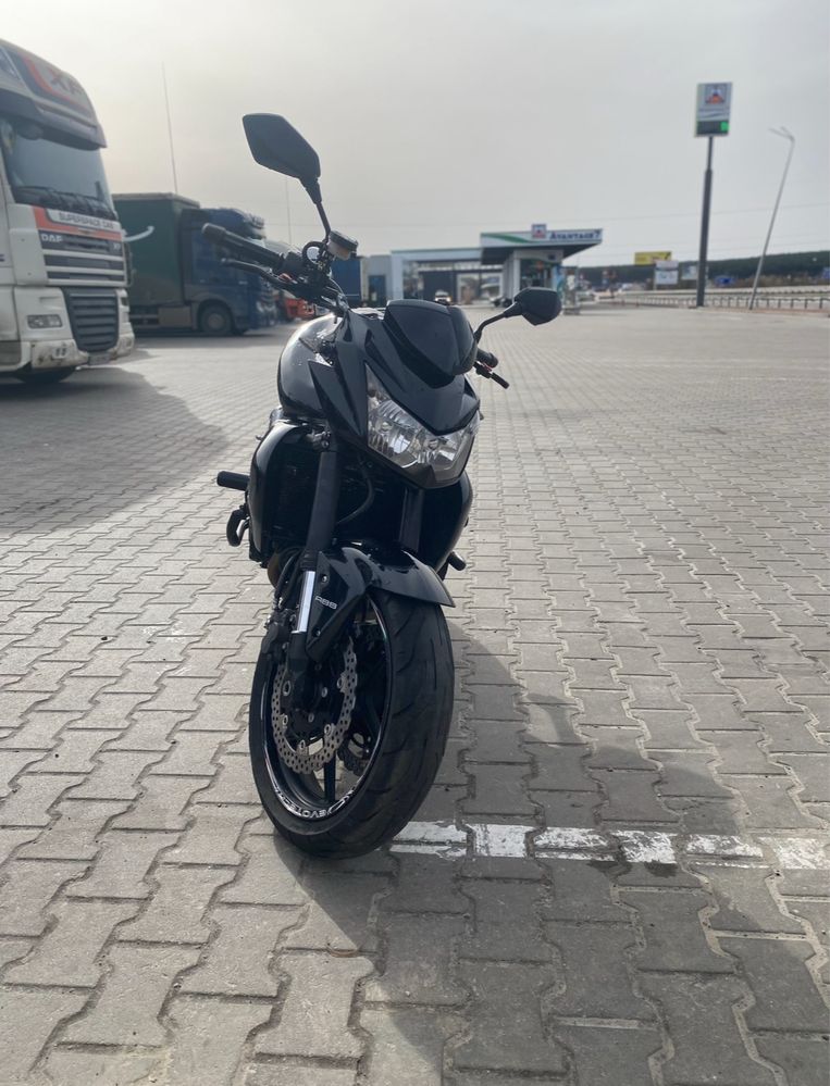 Мотоцикл Kawasaki Z750