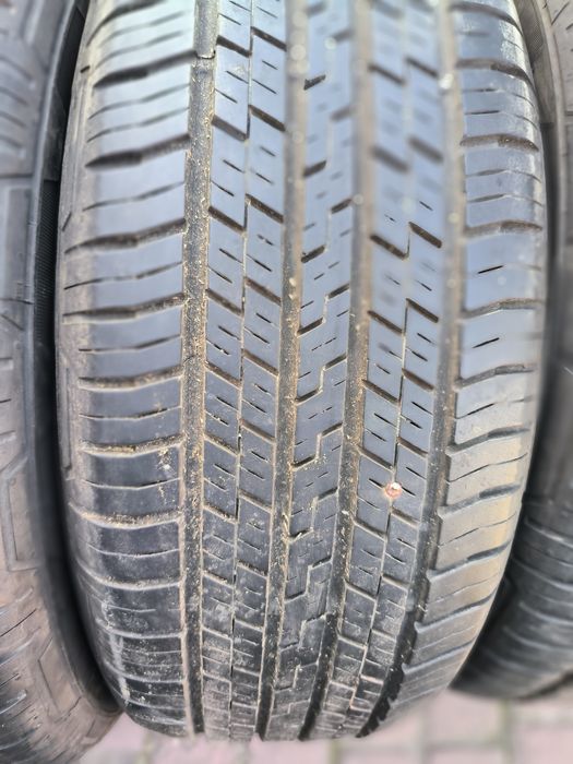 Opony całoroczne 17 Continental 4x4Contact 235/60 17