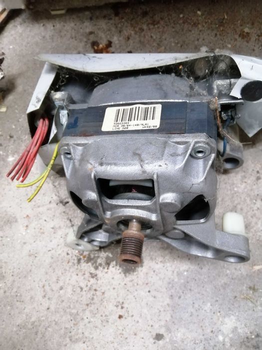 Silnik do pralki whirlpool awt 2074