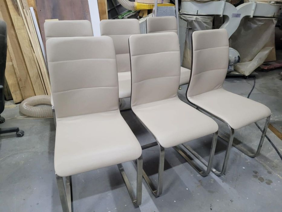 Tapicer renowacja mebli wymiana obić usługi tapicerskie