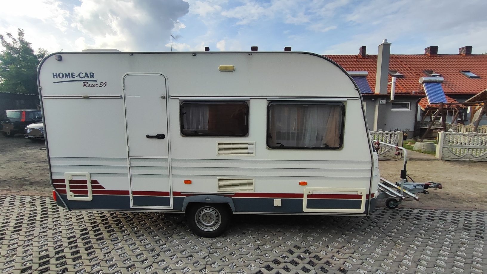 Przyczepa kempingowa Home-Car Racer 39