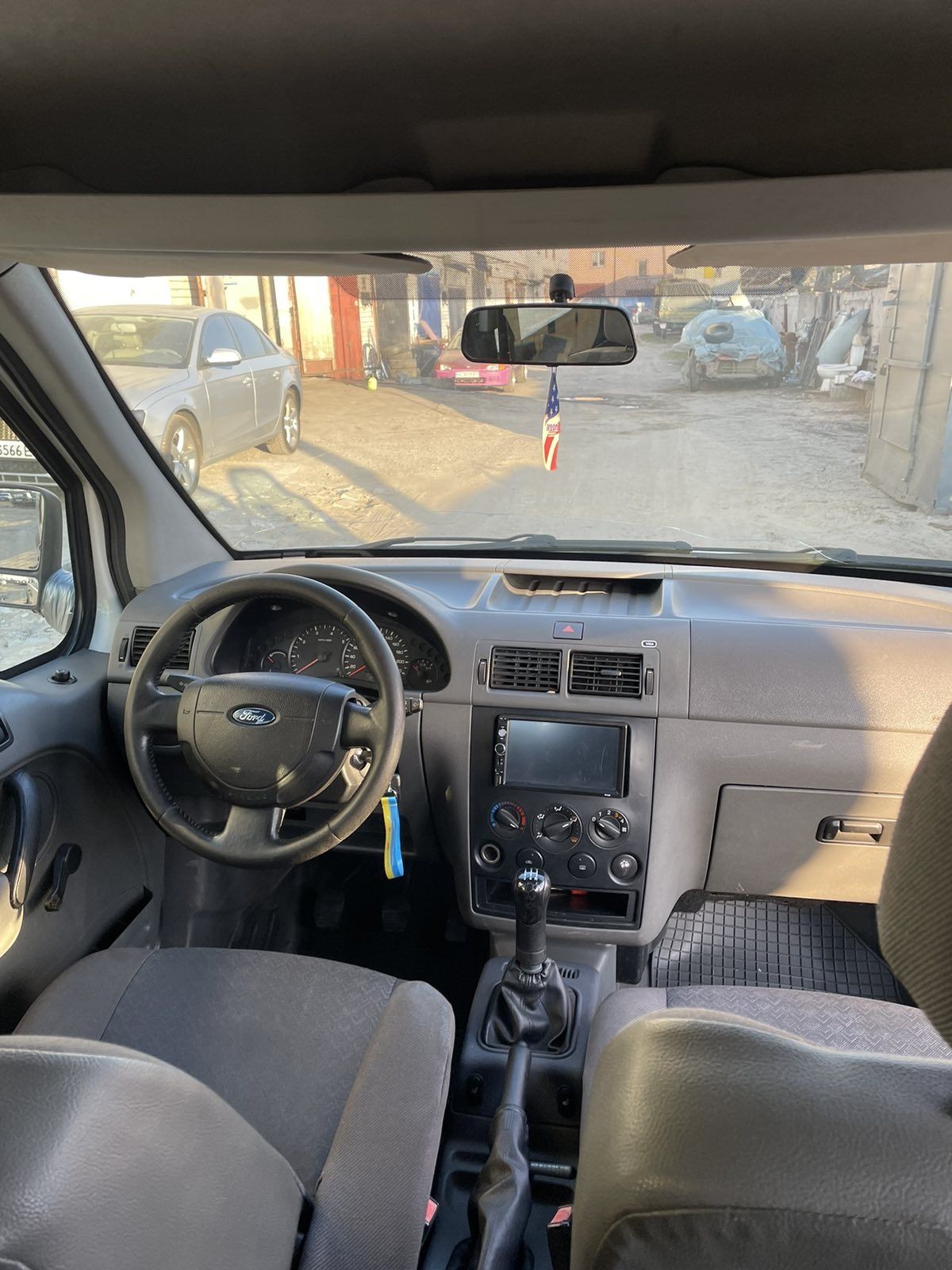 Ford Connect 1.8 tddi низ рынка