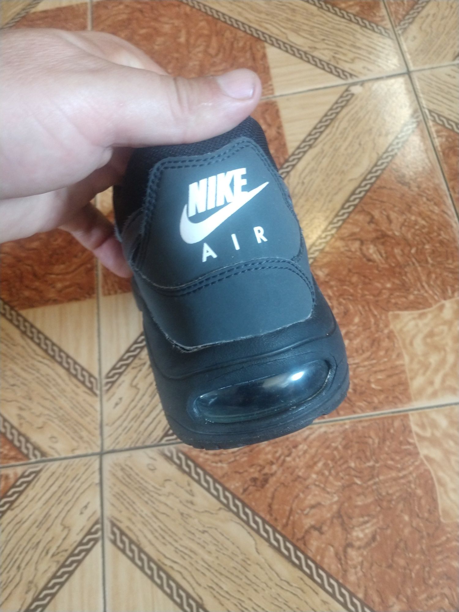 Фірмове взуття АIR Nike