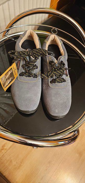 Nowe damskie buty robocze Urgent