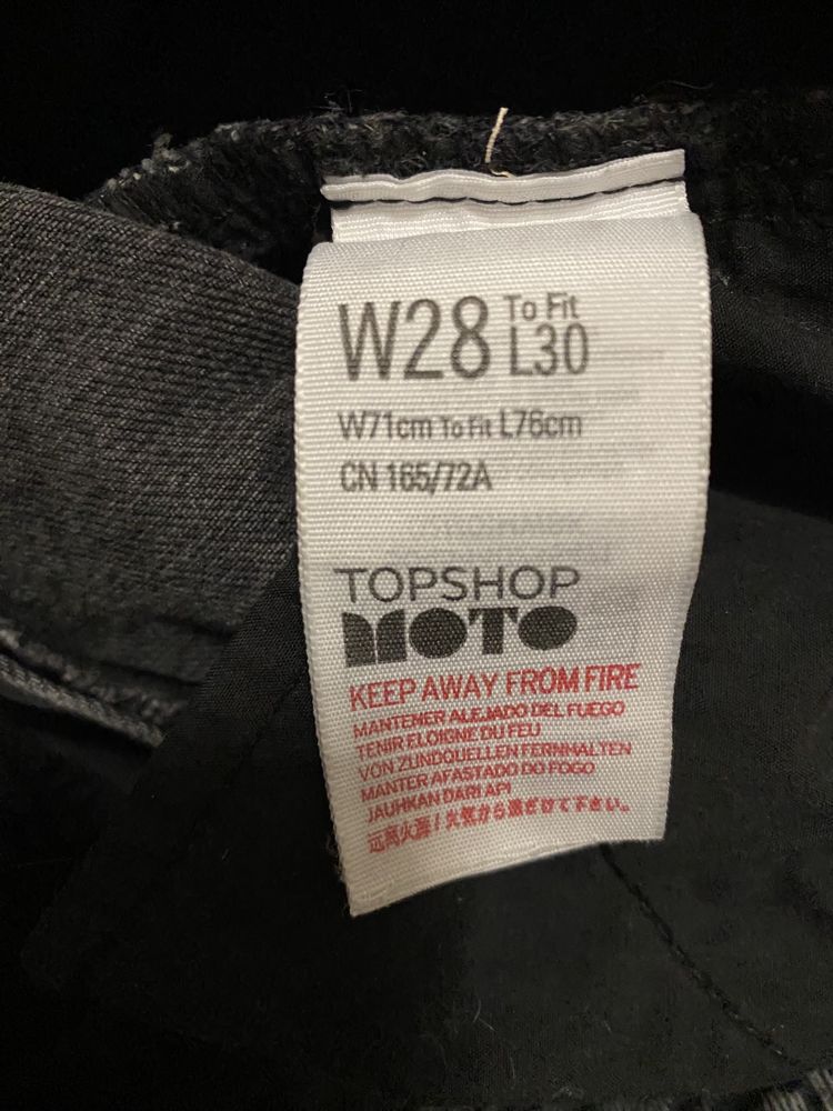 Spodnie jeansy Mom Topshop M W28 L30 sprany czarny