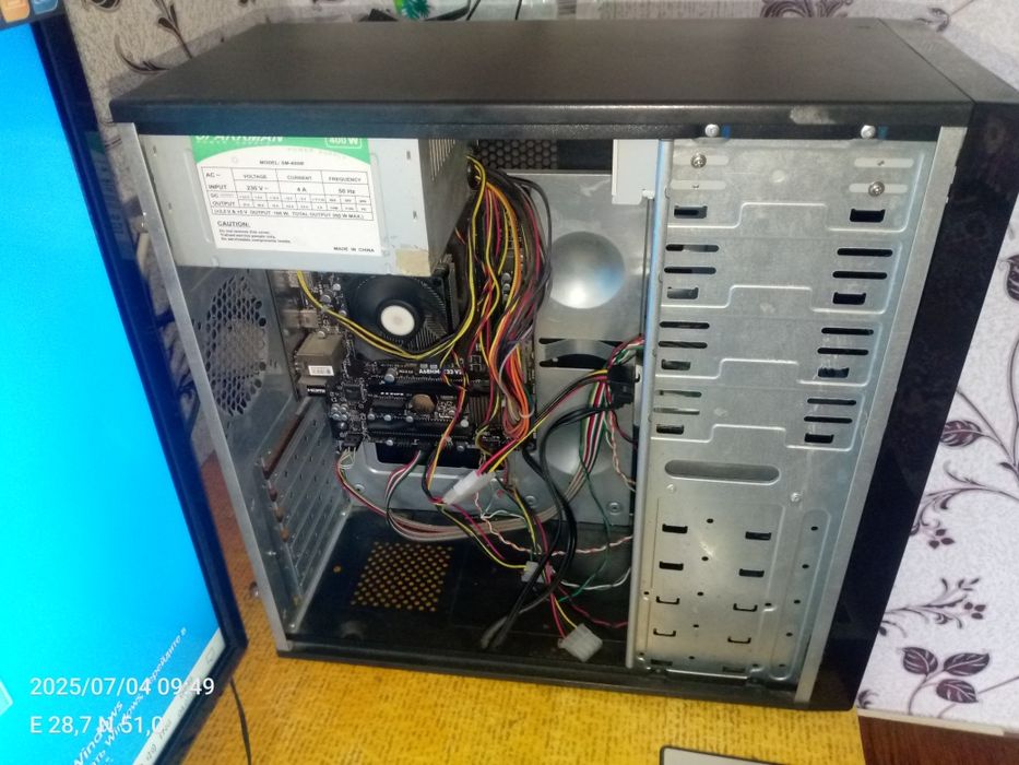 Системник,монитор