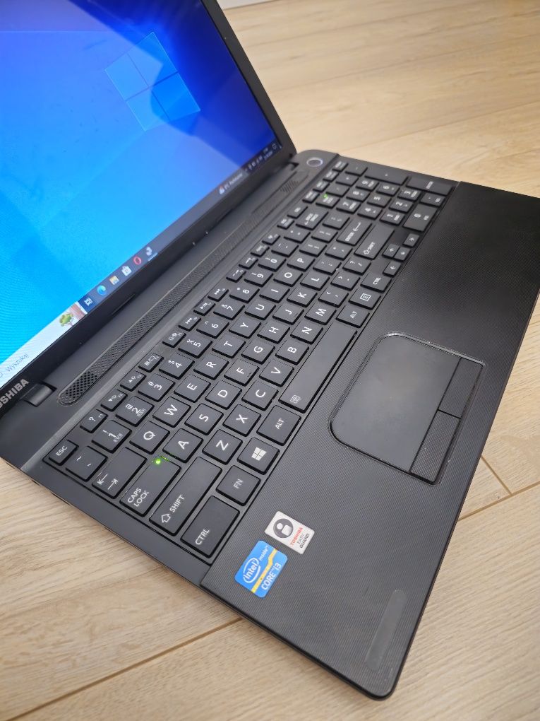 Laptop Toshiba C50 i3 win10 Pro,dysk SSD