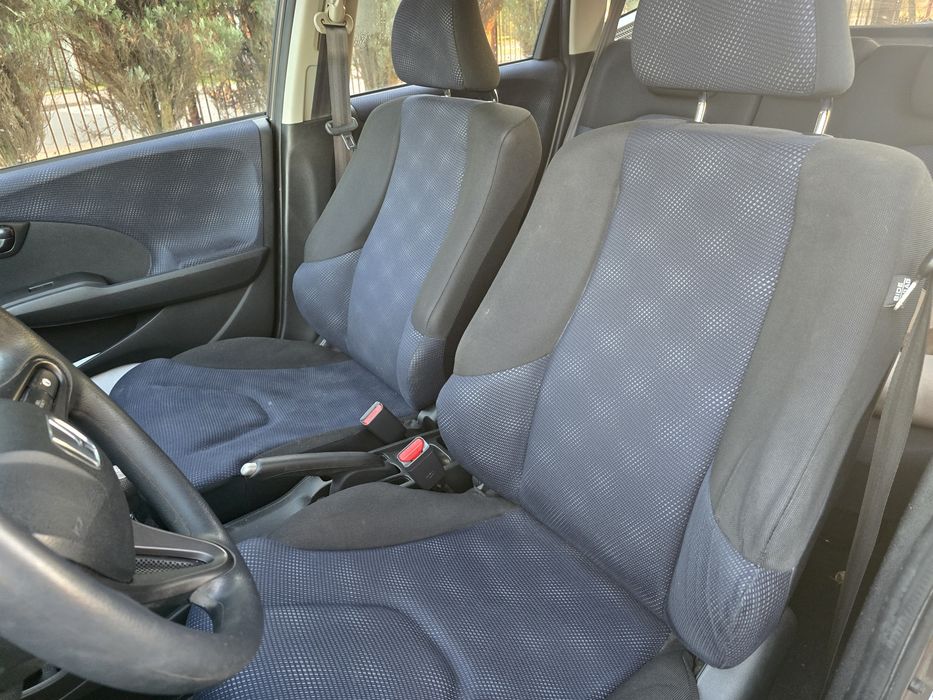 Bezawaryjny z małym przebiegiem Jazz