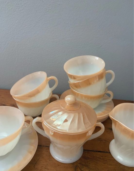 Vintage Dec 60 Anchor Hocking Fire King Made USA