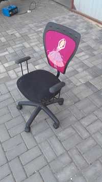 Krzesło obrotowe biurkowe