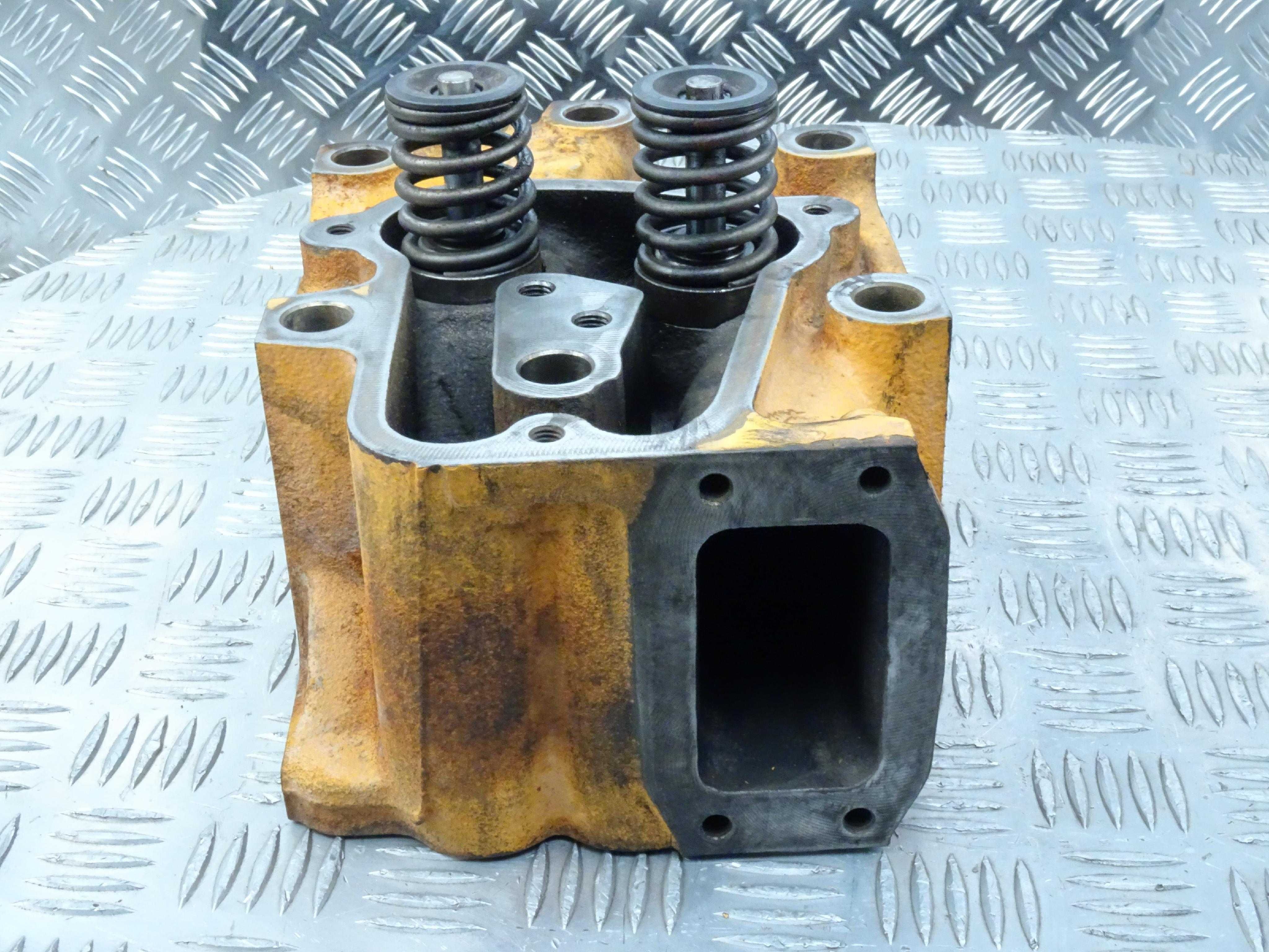 Głowica do silnika Liebherr D9306/ D9308. Cylinder head Liebherr