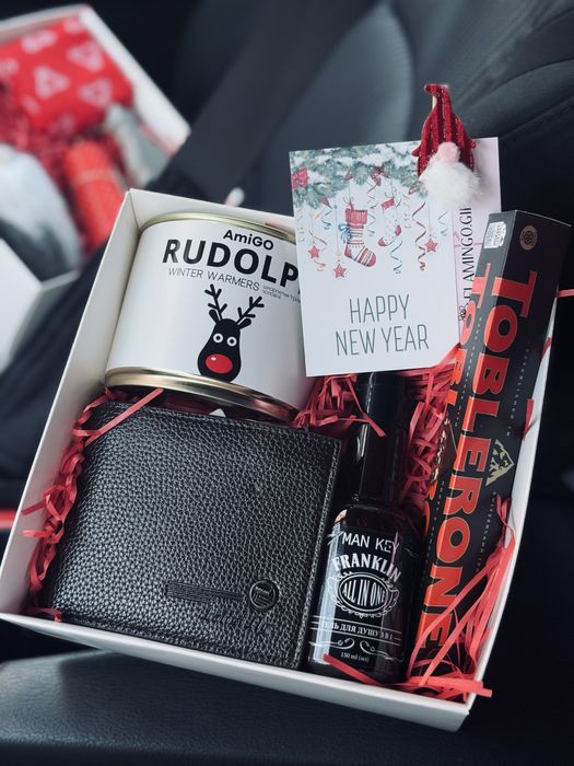 Чоловічі подарункові бокси , подарункові набори , подарунок