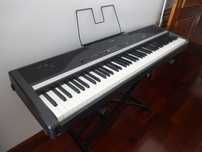 Piano digital  Roland EP 880