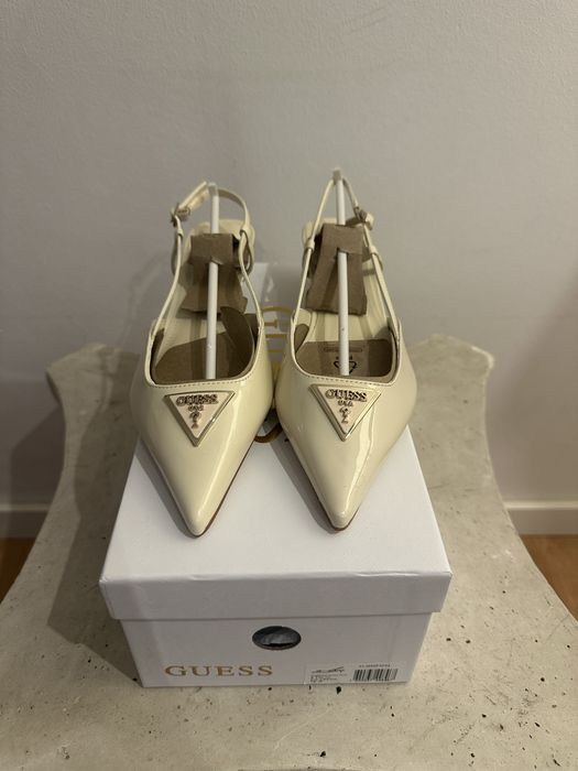 Sapato Guess Kitten Heels