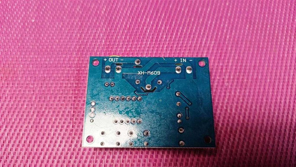 Контроллер разряда аккумуляторной батареи XH-M609