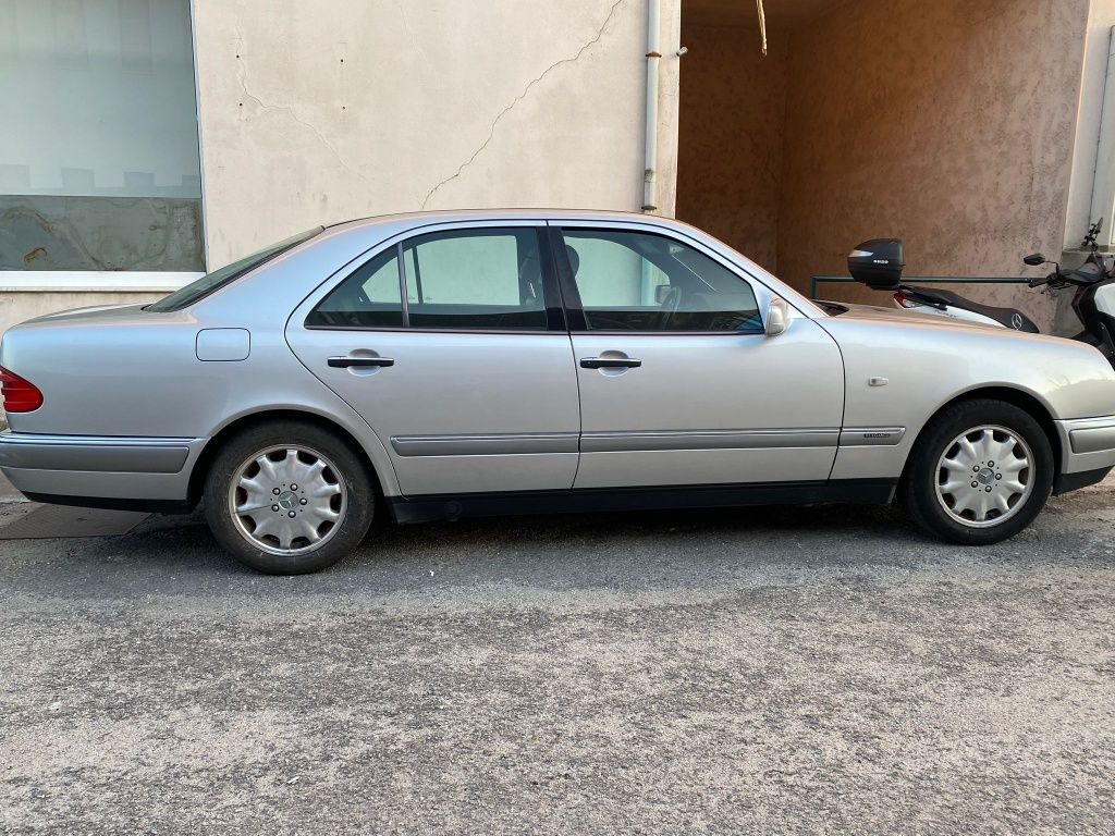 Vendo Mercedes Benz w210