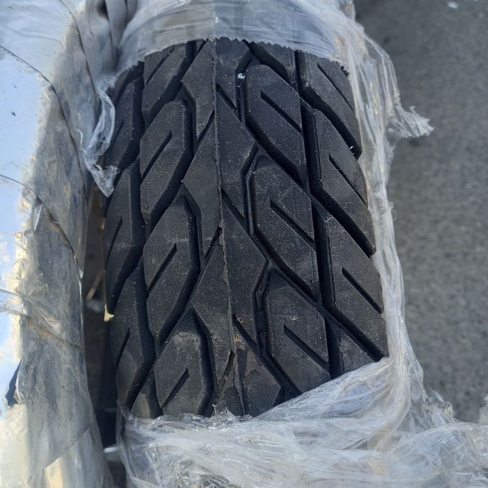 Покрышка садовая тачка