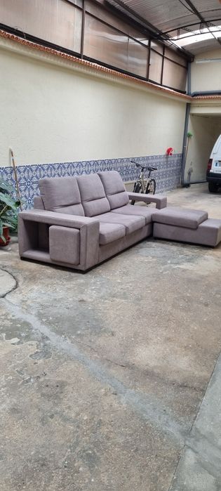 Sofá com chaise longue