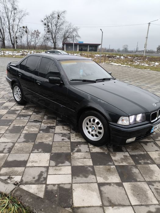 Продам BMW 1.8 газ/бензин