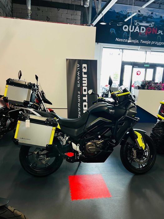 Motocykl QJMOTOR SVT 650 yamaha zontes cf moto benelli quadon pl kufry