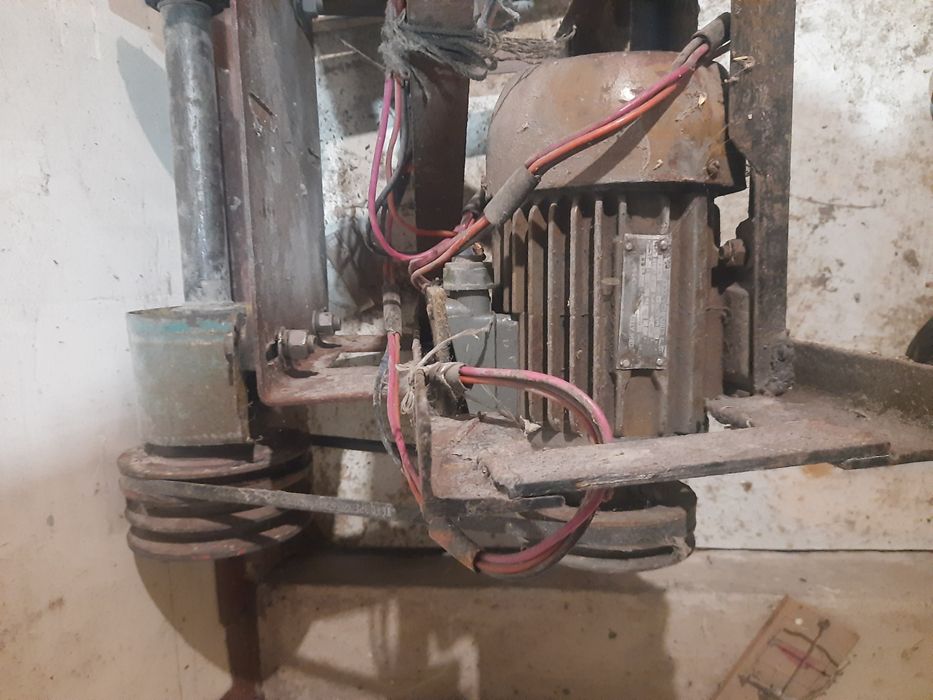 Електричний двигун 1.5 кВт.1400об.380в.ссср