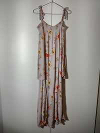 Sukienka boho/hippie w kwiaty maxi.