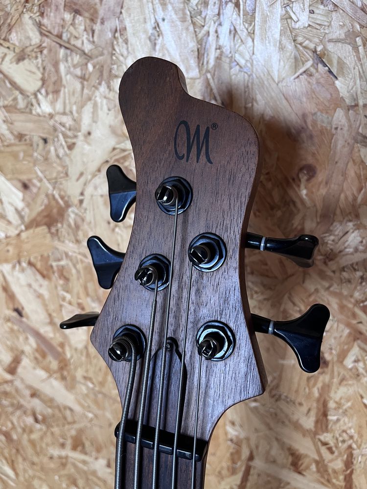 Baixo Mayones Be 5