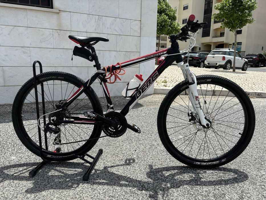 Bicicleta BTT BERG Sport Series  Tub Cbometrv STG,como nova