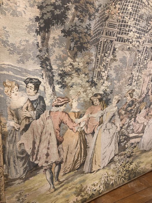 Tapeçaria Francesa de grandes dimensoes com galeria .