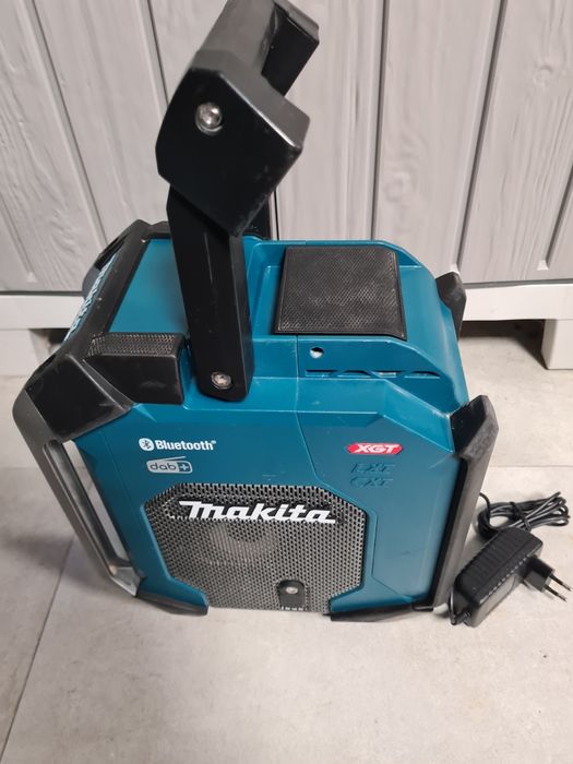 Makita Radio budowlane z Bluetooth ( zasilacz) S stan Nowy model