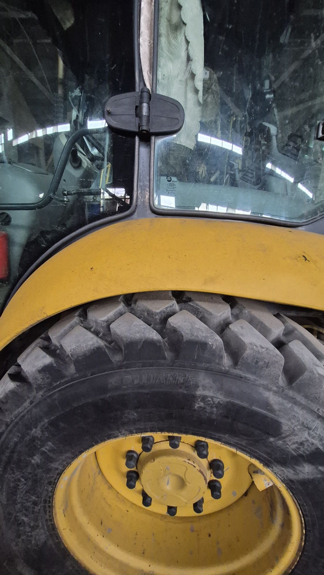 Komatsu вб-97 r5