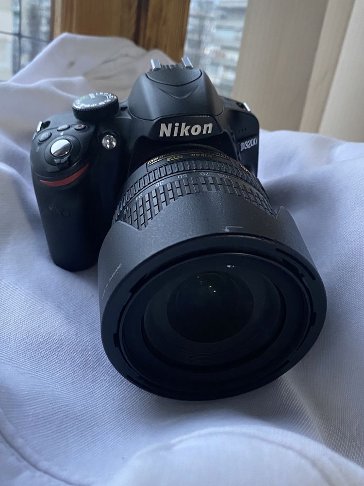 Nikon D3100 18 mm-105mm VR kit