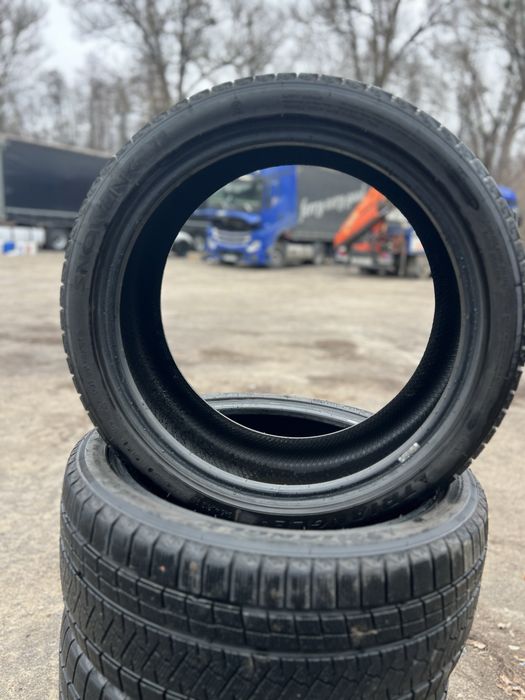 Продам разноширокую Зиму Triangel Snowlink 245x40R19 275x35R19