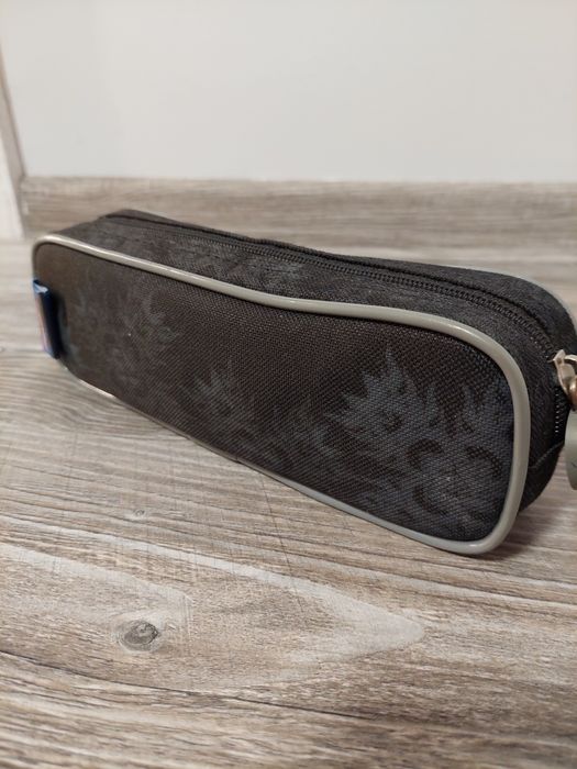 Piórnik szkolny tuba hot wheels