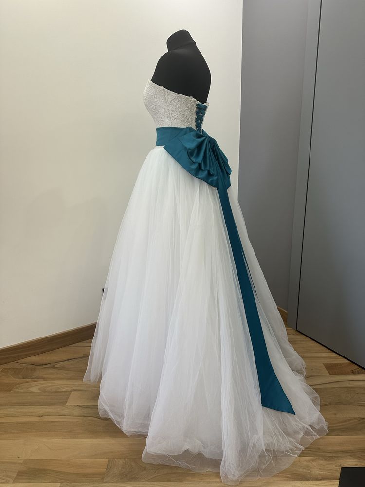 Весільна сукня Попелюшки