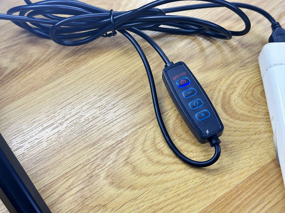 Розпродаж! Кольцевая лампа usb Led 30см +міні штатив. Лед селфи