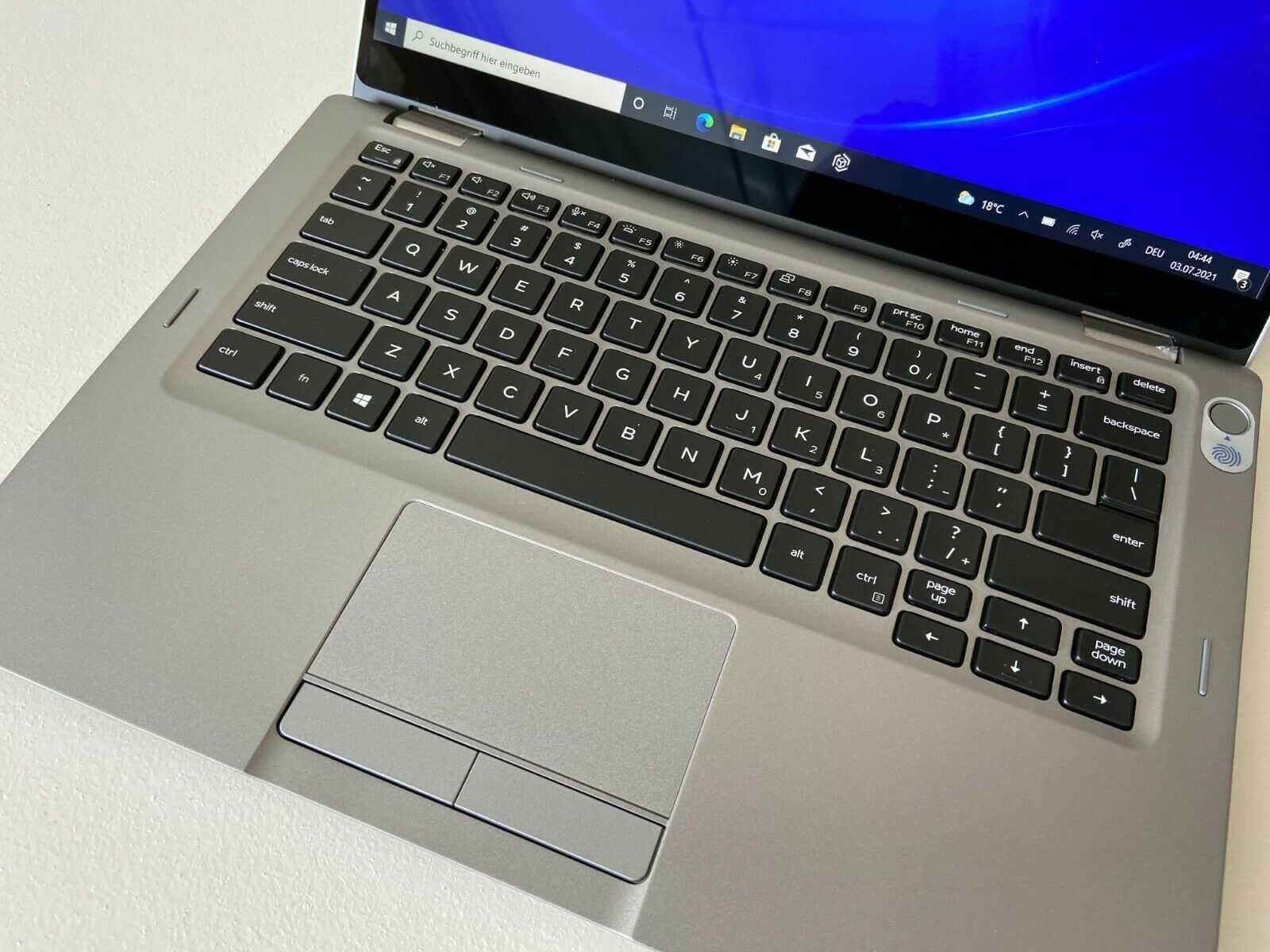 Portátil / Tablet Dell Latitude 5310 2-in-1 i5-10210U 16GB 240GB